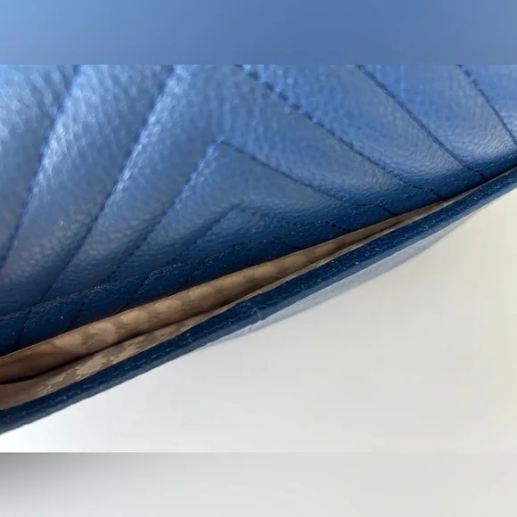 Karl Lagerfeld Shoulder Bag - Picture 7 of 9